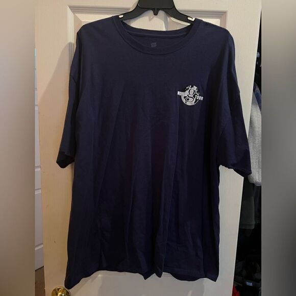 Garth Brooks World Tour Greenville SC 2016 T-Shirt - Picture 1 of 5